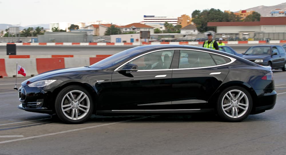Tesla model S leasing